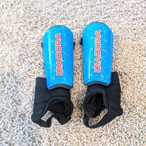 🟢🎈3/$15🎈xxs 18 months-3t Diadora soccer football shin guards ankle protection